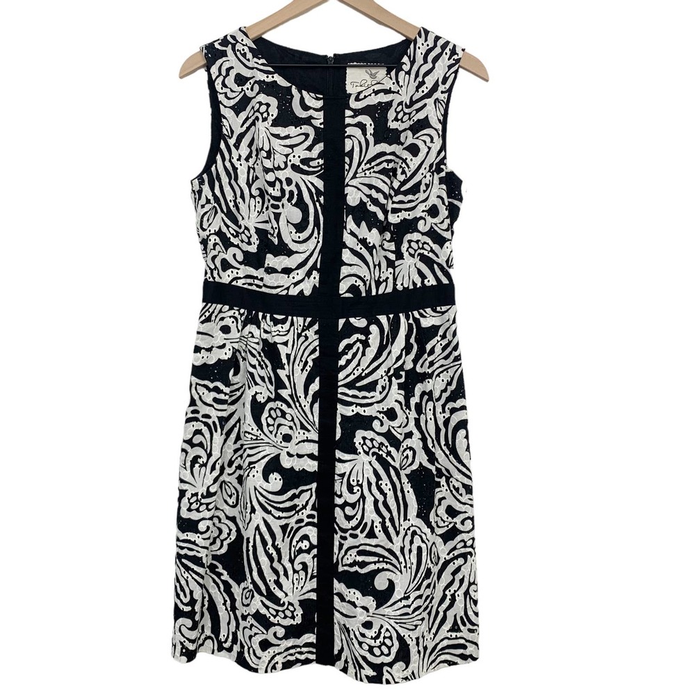 Anthropologie Tabitha Sheath Dress Floral Size 8 Black White Eyelet Cotton